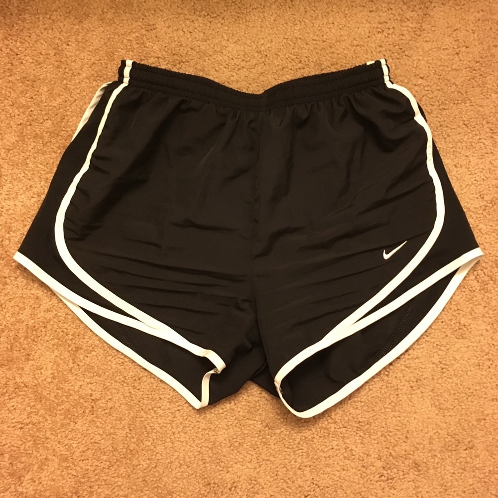 EUC Small Nike tempo dri fit shorts black